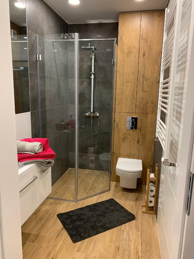 ורוצלב Apartament Studio Z Widokiem Na Odre Bulwary Ksiazece מראה חיצוני תמונה